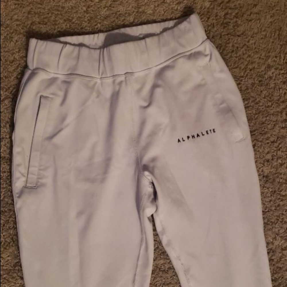Alphalete joggers